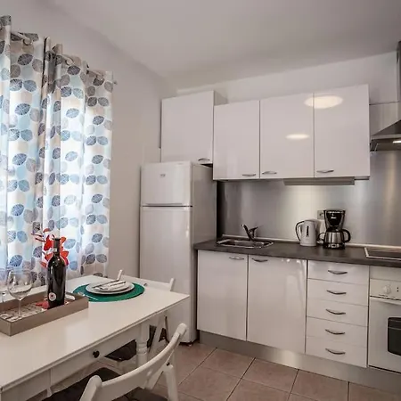 San Fermín 232 - By Az Apartamento